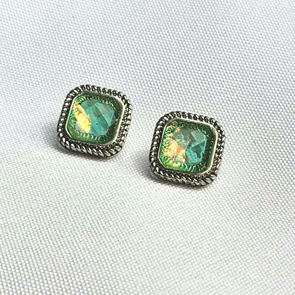 Napier Green White Cabochon Square .5 inch Post Earrings Vintage 1970s‎